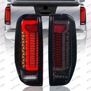 Feu Arrière à LED Fumé Nissan Navara D40 2005-2015 - WildTT