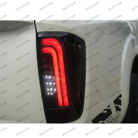 Luci Posteriori a LED Fumé Nissan Navara NP300 2016-2021 - WildTT