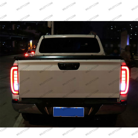 Luci Posteriori a LED Fumé Nissan Navara NP300 2016-2021 - WildTT