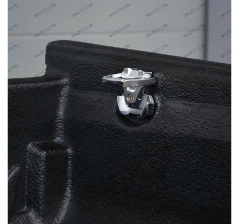 Laderaumauskleidung über Schiene Mitsubishi L200 DC 15-21 - WildTT