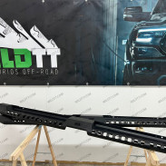 Estriberas Wild Off-Road Toyota Hilux DC 2016-2026 - WildTT