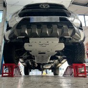 Komplettsatz Unterlegplatten Stahl 3MM Toyota Hilux 2016-2026 - WildTT