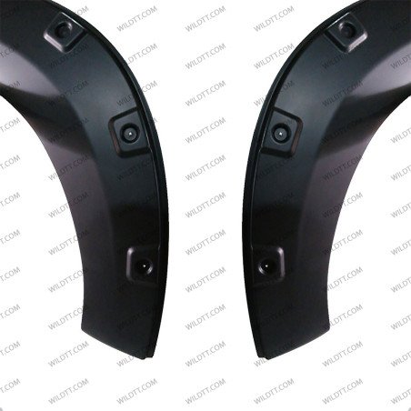 OFF-Road Fender Flares Toyota Hilux EC 2016-2020 - WildTT