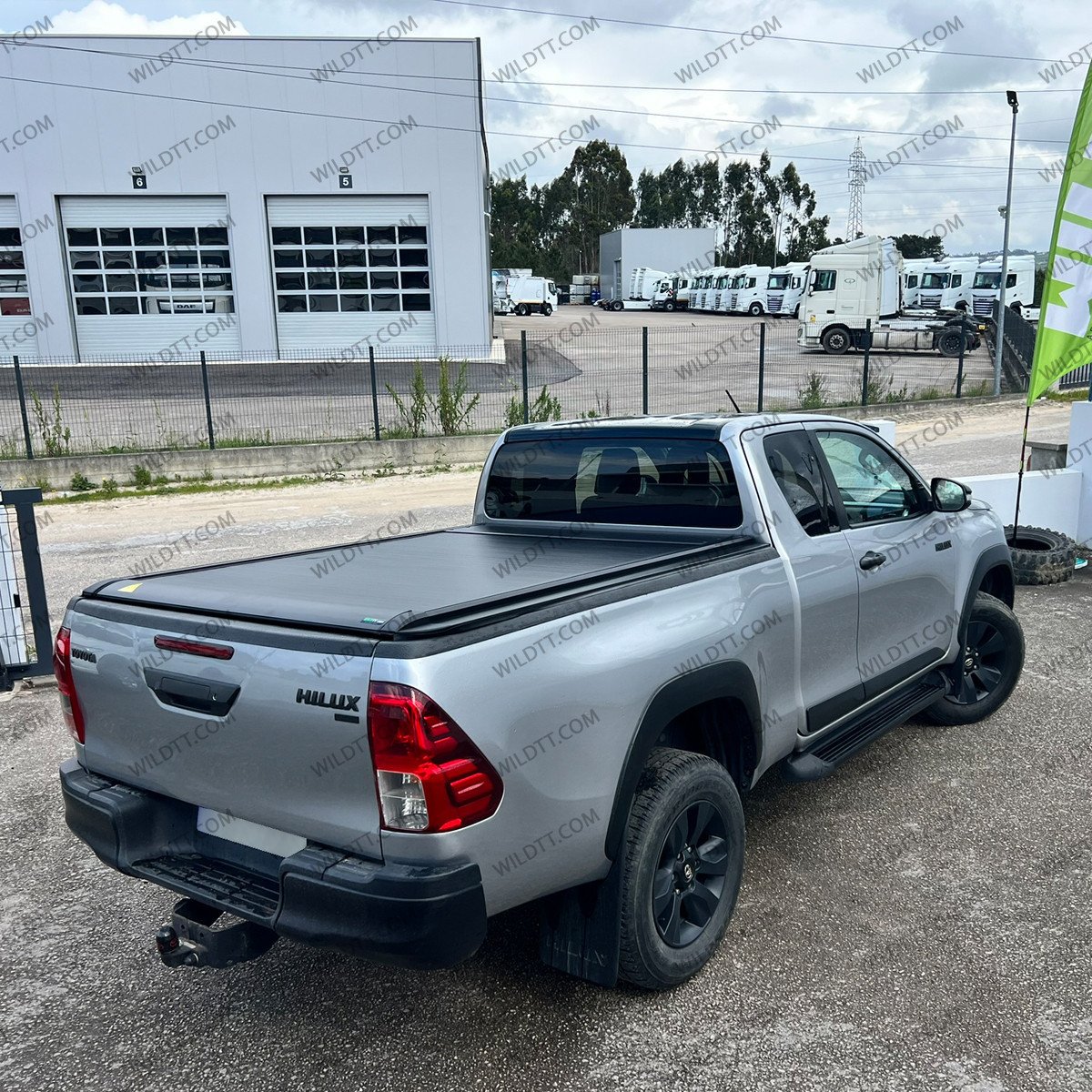 Top Roll Wild Eléctrico Toyota Hilux EC 2016+ - WildTT