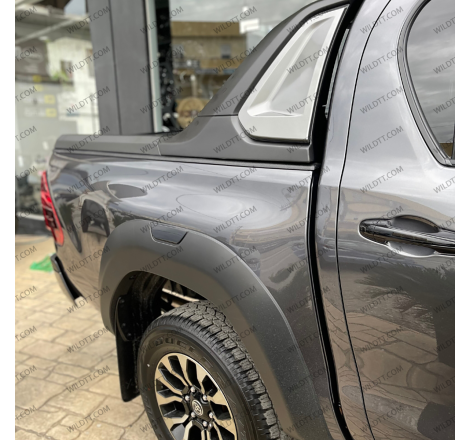 Top Roll Wild Électrique Toyota Hilux DC 2016-2026 avec Roll-Bar Invincible - WildTT