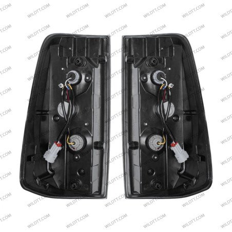 Feu Arrière à LED Fumé Nissan Navara NP300 2016-2021 - WildTT