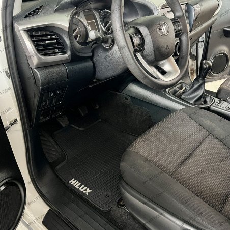 Tapis en Caoutchouc OEM Toyota Hilux DC 2016-2026 - WildTT