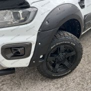 Parafanghi OFF-Road C/ Sensori Ford Ranger DC 2019-2022 - WildTT