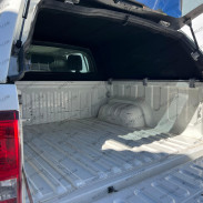 Hardtop Carryboy S560 S/ Janelas Toyota Hilux DC 2016-2026 - WildTT