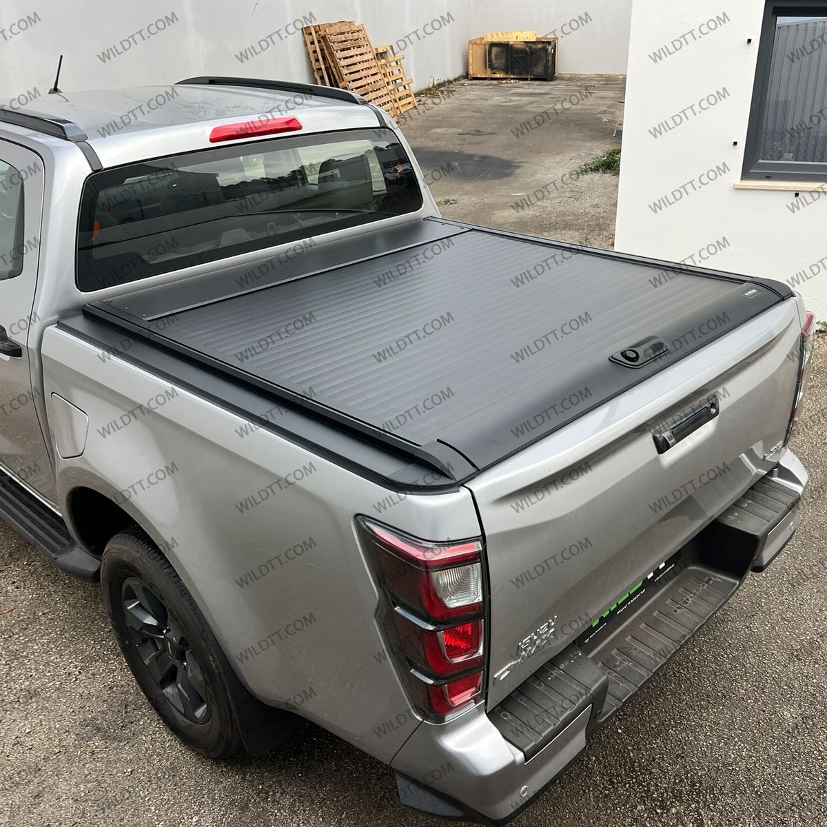 Top Roll Wild Manual Isuzu D-Max DC 2020+ - WildTT