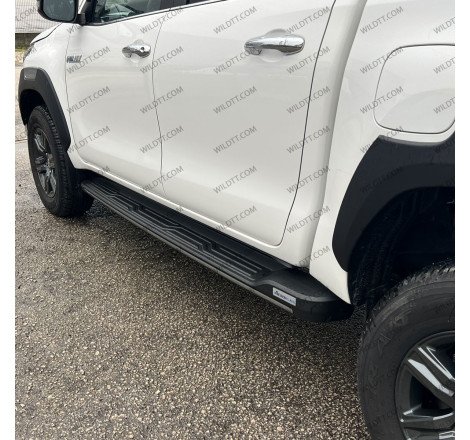 Estriberas Aeroklas Toyota Hilux DC 2016-2026 - WildTT