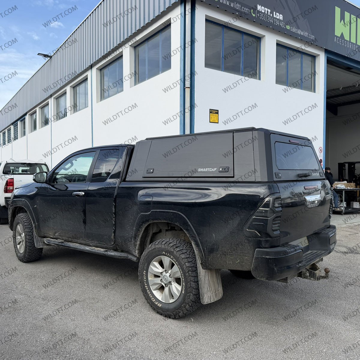 Hardtop RSI SmartCap EVOc Commercial Toyota Hilux EC 2016-2026 - WildTT