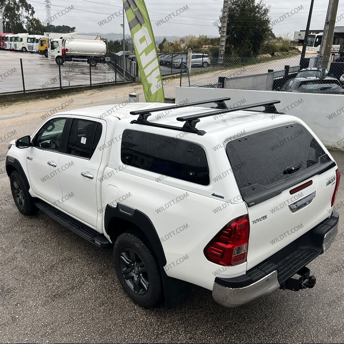 Hardtop Aeroklas Stylish C/ Finistre Pop-Up Toyota Hilux DC 2015-2026 - WildTT