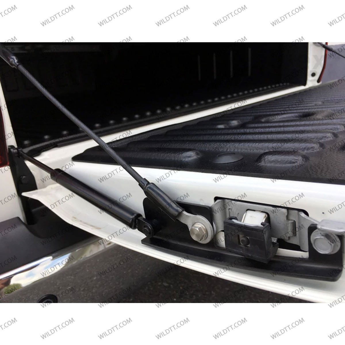 Amortecedor Porta da Bagageira Nissan Navara NP300 D23 2016-2021 - WildTT