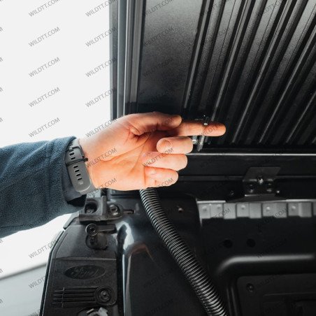 Top Roll Aeroklas Manual Ford Ranger/Raptor DC 2023+ - WildTT