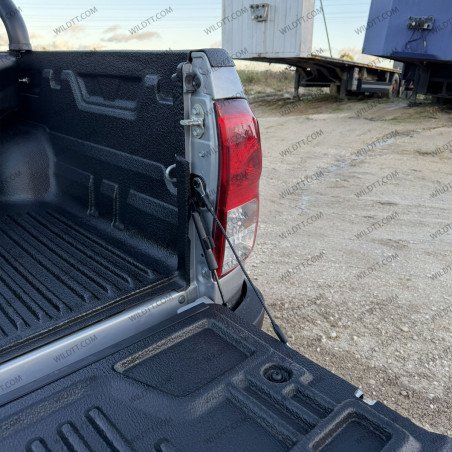 Amortecedor Porta da Bagageira Toyota Hilux 2016-2026 - WildTT