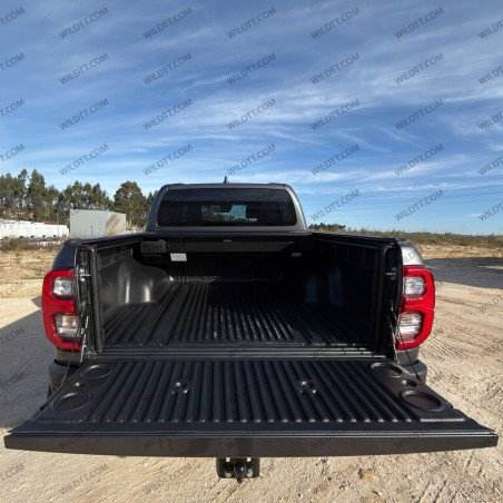 Top Roll Aeroklas Electric Toyota Hilux DC 2016+ - WildTT