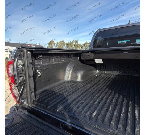 Top Roll Aeroklas Electric Toyota Hilux DC 2016+ - WildTT