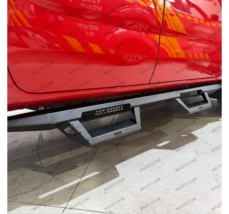Estriberas Wild C/ Step Toyota Hilux DC 2016-2026 - WildTT