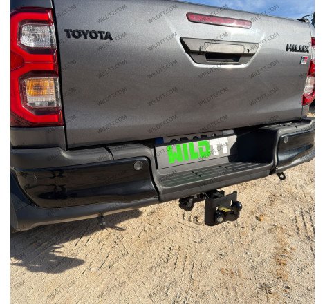Anhängerkupplung Toyota Hilux 2016+ - WildTT