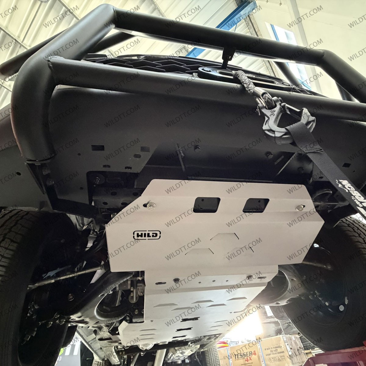 Komplettsatz Unterlegplatten Stahl 3MM Isuzu D-Max 2020+ - WildTT