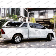 Hardtop Carryboy S560 C/ Janelas Toyota Hilux EC 2016-2026 - WildTT