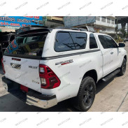 Hardtop Carryboy S560 C/ Finestre Toyota Hilux EC 2016+ - WildTT