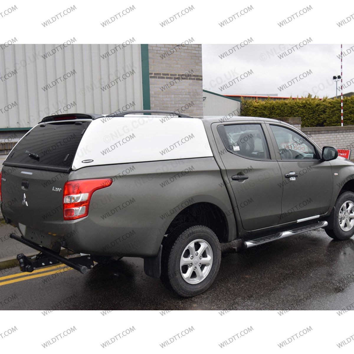 Hardtop Carryboy S560 Senza Finestre Mitsubishi L200 DC 2015-2019 - WildTT