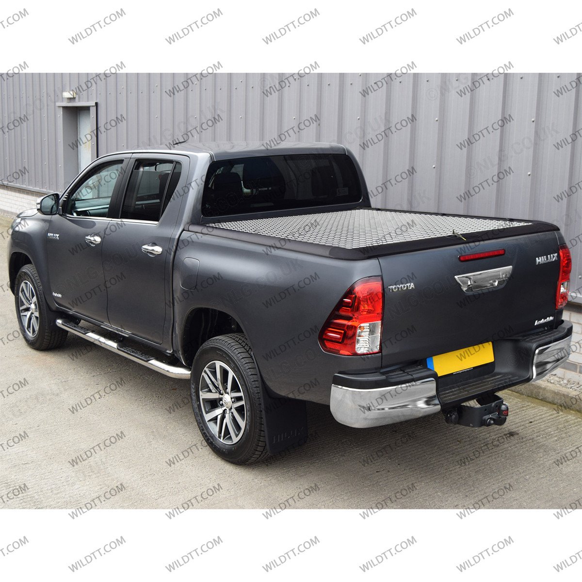 Sportlid Alluminio RealTruck Style Toyota Hilux DC 2016-2026 - WildTT