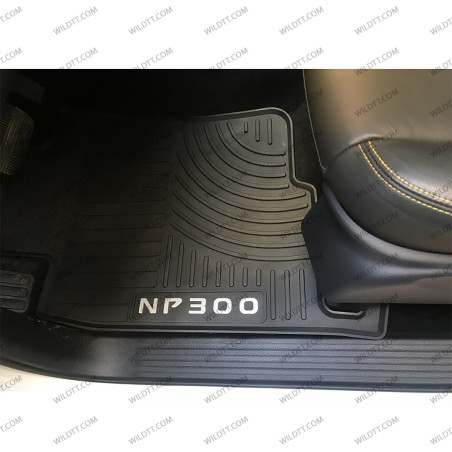 Tapis en Caoutchouc OEM Nissan Navara NP300 DC 2016-2021 - WildTT