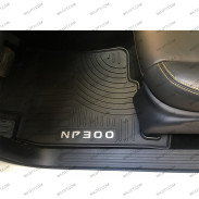 Tapis en Caoutchouc OEM Nissan Navara NP300 DC 2016-2021 - WildTT