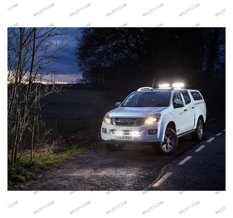 Barra LED Lazer Triple-R P/ Griglia Inferiore Isuzu D-Max 2017-2020 - WildTT