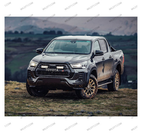 Lazer Triple-R LED LightBar für Kühlergrill Toyota Hilux GR Sport 2023+ - WildTT