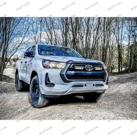 Barra LED Lazer Triple-R P/ Grelha Radiador Toyota Hilux 2020-2026 - WildTT