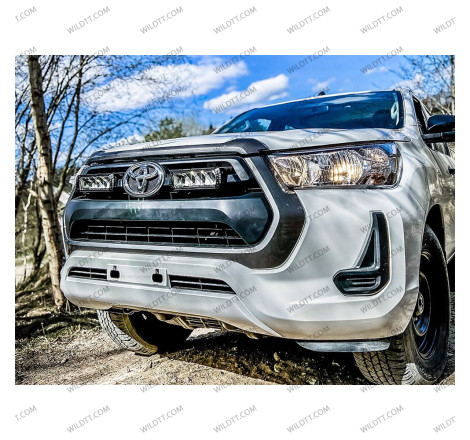 Barra LED Lazer Triple-R P/ Grelha Radiador Toyota Hilux 2020+ - WildTT