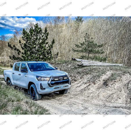 Lazer Triple-R LED LightBar für Kühlergrill Toyota Hilux 2020+ - WildTT