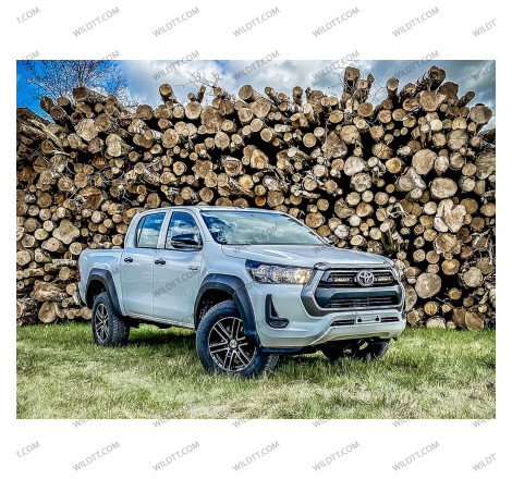 Lazer Linear LED LightBar für Kühlergrill Toyota Hilux 2020-2026 - WildTT