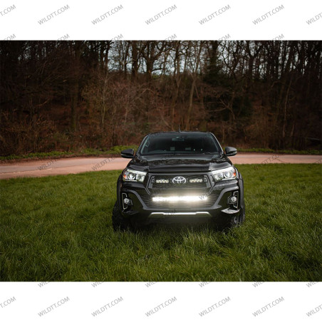 Barra LED Lazer Triple-R P/ Rejilla Inferior Toyota Hilux 2016-2020 - WildTT