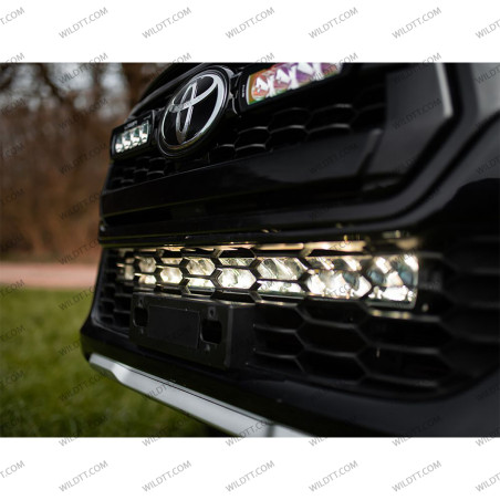 Barra LED Lazer Triple-R P/ Rejilla Inferior Toyota Hilux 2016-2020 - WildTT