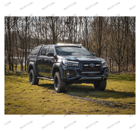 Barra LED Lazer Linear P/ Tejadilho S/ Barras de Tejadilho Toyota Hilux 2016-2026 - WildTT