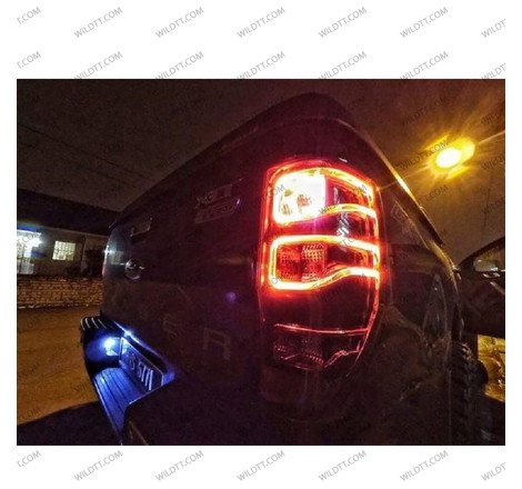 Luci Posteriori a LED Fumé Eagle Style Ford Ranger/Raptor 2012-2022 - WildTT