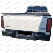 Pilotos Traseros Ahumados LED Square Style Isuzu D-Max 2020+ - WildTT