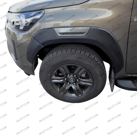 Aletines Invincible Style Toyota Hilux DC 2005-2011 - WildTT