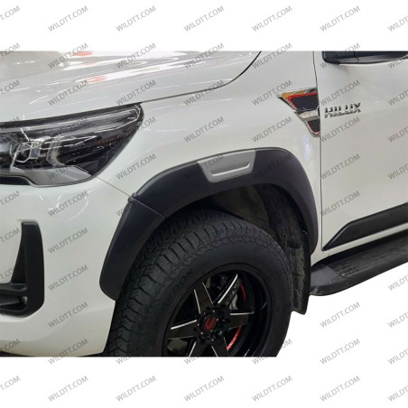 Abas Invincible Style Toyota Hilux DC 2011-2016 - WildTT