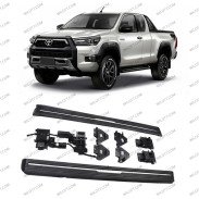 Estribos Eléctricos Toyota Hilux DC 2016-2026 - WildTT