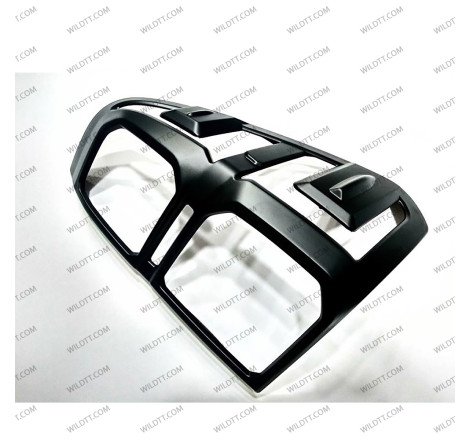 Tail Light Cover V1 Toyota Hilux 2016-2026 - WildTT