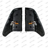 Rauchende LED Rückleuchten OEM Invincible Toyota Hilux 2016-2026 - WildTT