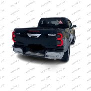 Rauchende LED Rückleuchten OEM Invincible Toyota Hilux 2016-2026 - WildTT