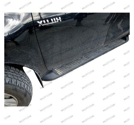 OEM Running Boards Toyota Hilux DC 2016+ - WildTT