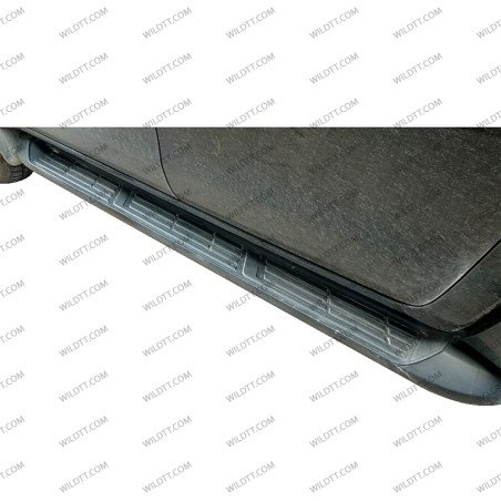 OEM Running Boards Toyota Hilux DC 2016+ - WildTT